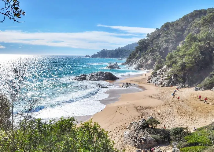 Apartments-lloretholiday-marfull * Lloret de Mar